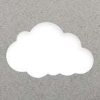 Eine weiße Wolkenform wird mit dem Stanzer M Wolke von Artoz Papier AG aus einem grauen Strukturpapier gestanzt, perfekt zum Basteln oder Karten gestalten.