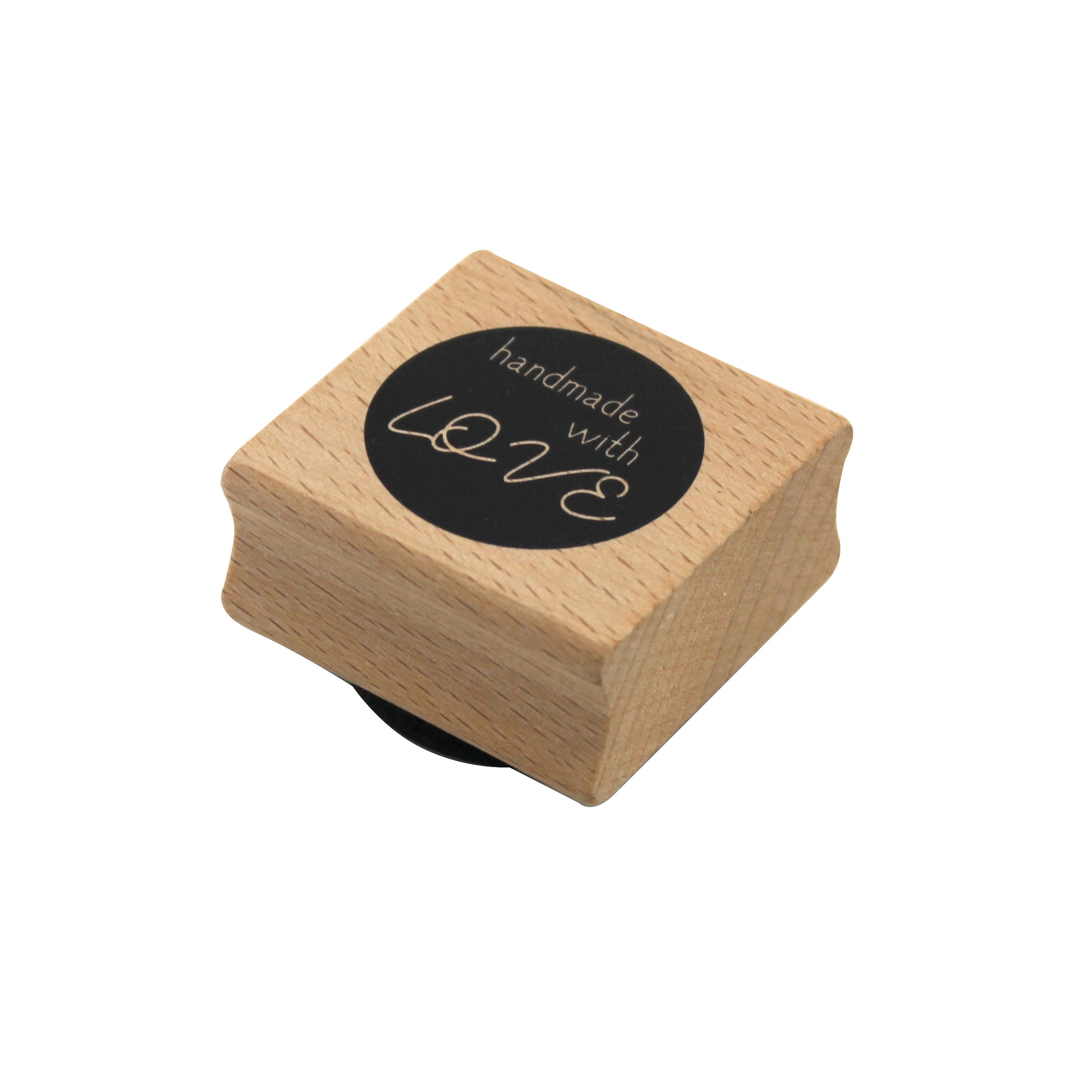Le Stempel handmade with love d'Artoz Papier AG est un tampon en bois avec une étiquette circulaire noire portant la mention "handmade with love" en écriture blanche - idéal pour personnaliser vos Bastelarbeiten.