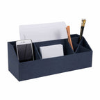 Le 3er Set Tisch Organisator blau d'Artoz Papier AG comprend trois pochettes pour Smartphone, bloc-notes, papier, étoffe et permet d'ordonner le tout à la maison et au bureau.
