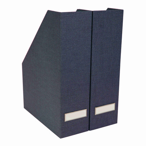 Les Artoz Papier AG 2er Stehsammler en aspect lin bleu foncé avec fentes pour étiquettes sur le devant, présentés côte à côte sur fond blanc, sont parfaits pour une organisation élégante du bureau à domicile.
