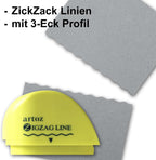 Ein Artoz Papier AG Lineal Schneideset 7-teilig mit einem gelben Wellenschneider liegt auf einer Schneidematte neben grauem Papier mit Zickzack-Kanten. Der deutsche Text lautet: ZickZack Linien - mit 3-Eck Profil.