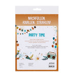 Ein festliches Paket der Artoz Papier AG: Inhaltset für Tischbomben - Thema "Party" mit bunten Luftballons, Wimpeln, Geschenken und Konfetti. Der deutsche Text hebt das Party-Set hervor und lädt zum Feiern und Nachfüllen mit Bastelzubehör ein.