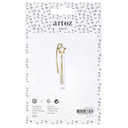 Un lot d'étiquettes cadeaux « Stern » d'Artoz Papier AG, comprenant quatre marque-pages dorés ornés d'une étoile et d'un pompon, présentés sur une carte blanche au fond subtilement parsemé de petits cœurs — idéaux pour apporter une touche originale à vos projets de bricolage ou à associer à des étiquettes Kraft pour créer des étiquettes de suspension uniques.