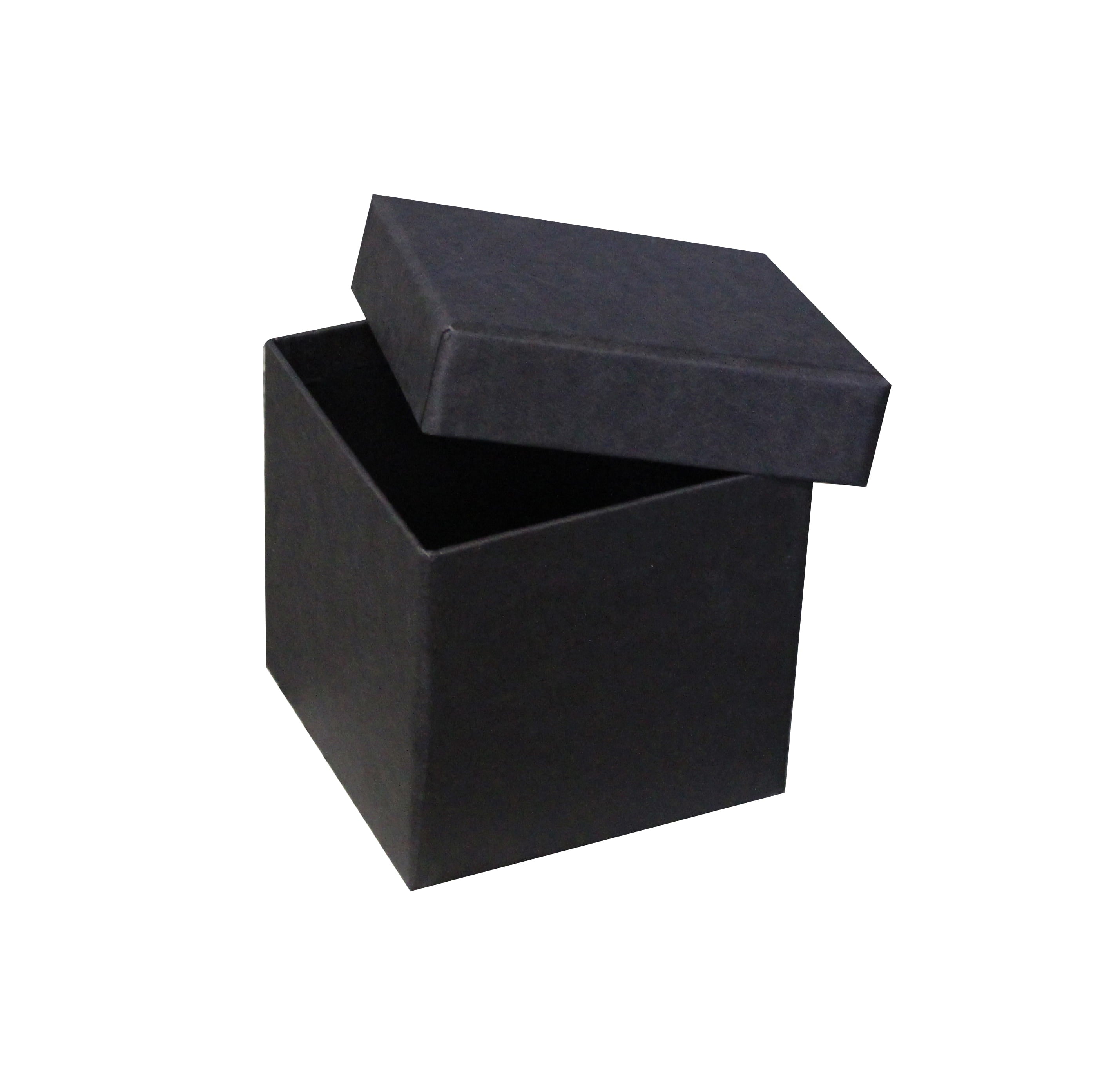 Une boîte-cadeau carrée noire « Pure » taille XS de la marque Artoz Papier AG, dont le couvercle est légèrement entrouvert, dévoile son intérieur vide sur un fond blanc sobre — idéale comme emballage raffiné.