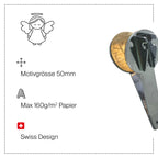 Ein Prägestempel-Ersatzmotiv „Engel“ von Artoz Papier AG, mit einem 50-mm-Engelmotiv und einer goldenen Platte, wird zusammen mit Text und Symbolen zu seinen technischen Daten präsentiert – darunter die Eignung für Papier bis zu 160 g/m² und das Schweizer Design –, wodurch er sich ideal für die Prägung von Karten eignet oder Ihren DIY-Projekten eine einzigartige Note verleiht.