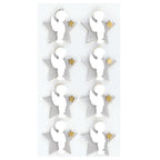 Huit autocollants blancs en forme d'ange, ornés d'auréoles et d'étoiles dorées — chacun sur fond d'étoiles blanches — sont disposés en deux colonnes sur une feuille blanche rectangulaire. Ces charmants autocollants 3D « Engel mit Stern » d'Artoz sont fabriqués par Artoz Papier AG et mettent en valeur l'élégant design suisse.