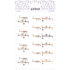 Le set Artoz Papier AG "Artoz Sticker Happy Birthday transparent" comprend 12 autocollants cursifs dorés avec un cœur, idéaux pour les décorations d'anniversaire. Ils sont disposés en trois colonnes sur une feuille blanche.